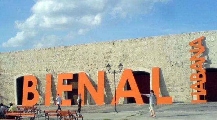 La 14 Bienal en acción: respaldo abrumador, triunfo del arte 